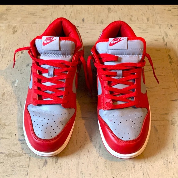 Retro Medium Grey Varsity Red Unlv (2021) - Picture 4 of 4